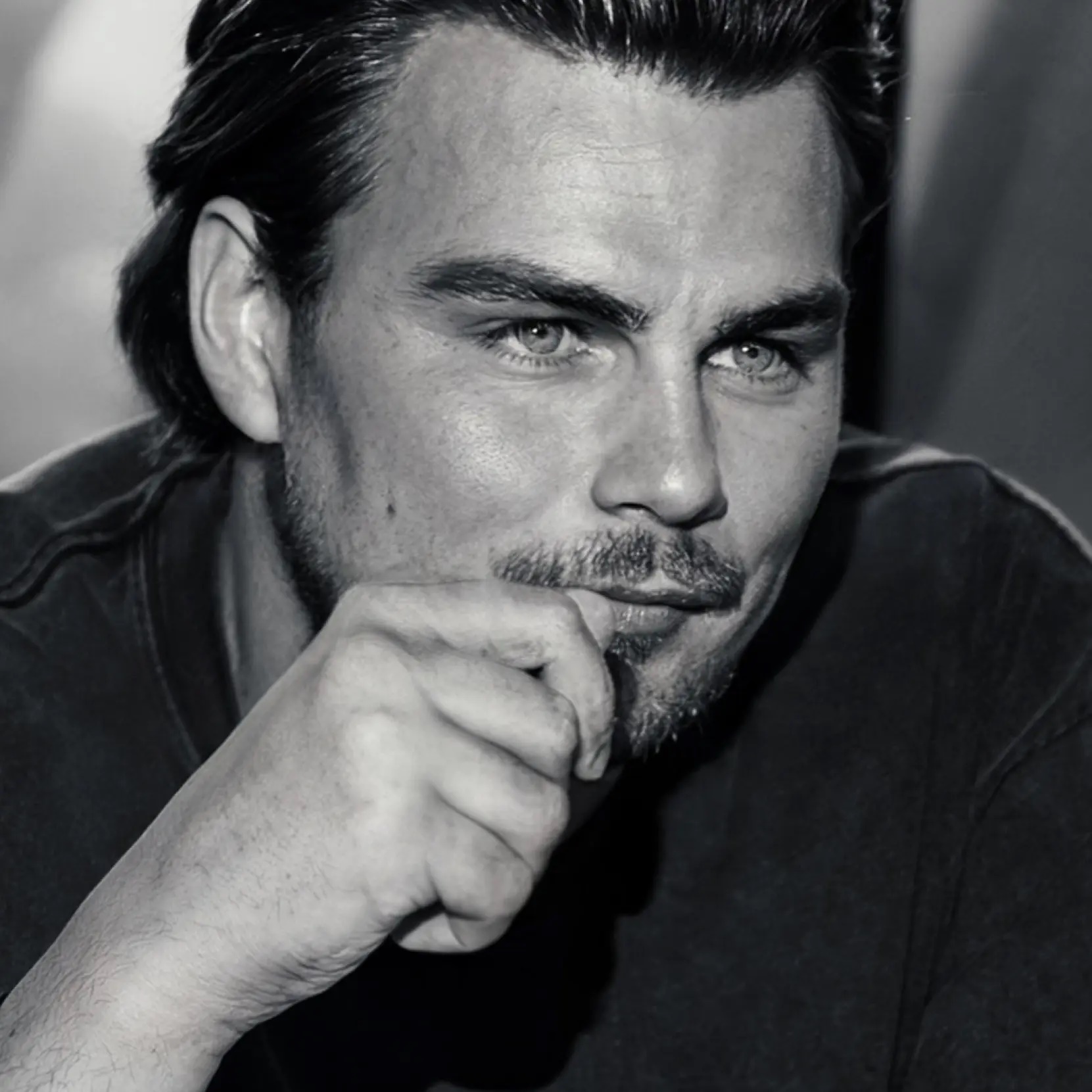 Логотип канала Илья Марголин