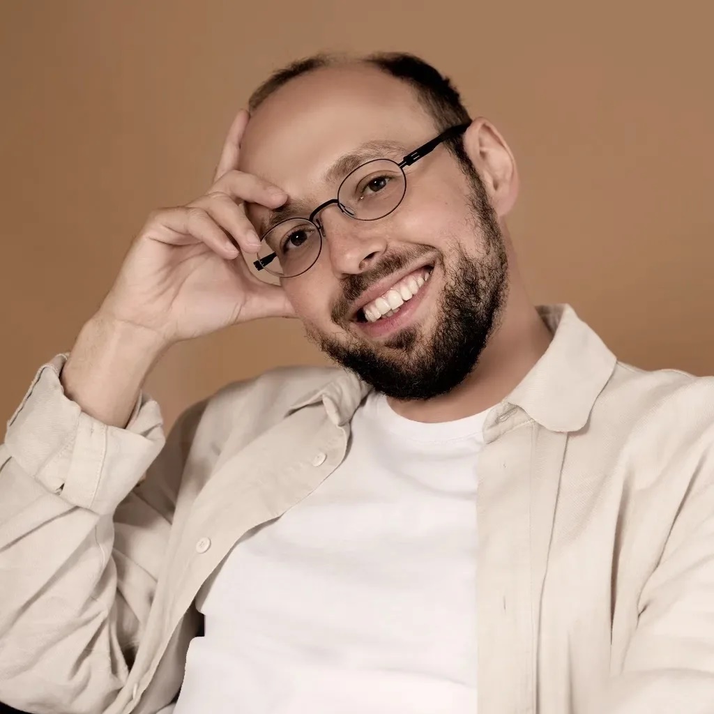 Анатолий Добин