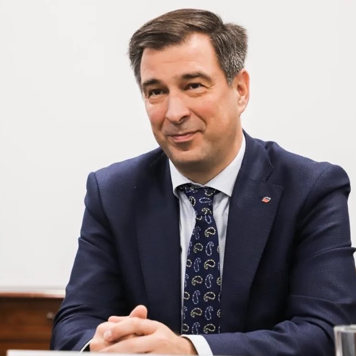 Владимир Строев